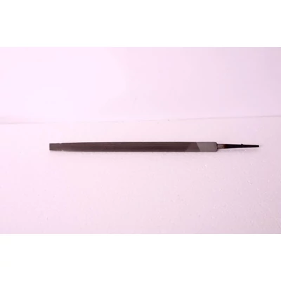RESZELŐ VAS HÁROMSZÖGÜ 250MM NYÉL NÉLKÜL